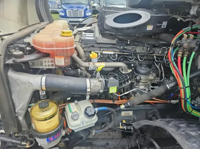 2019 FREIGHTLINER NEW CASCADIA PX12664