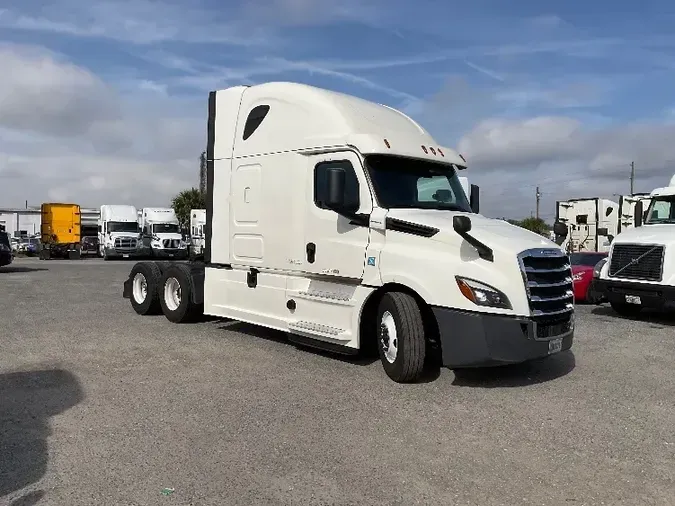 2018 Freightliner T12664ST1ec80ccaa04f7752e3cf8dc47e00332c