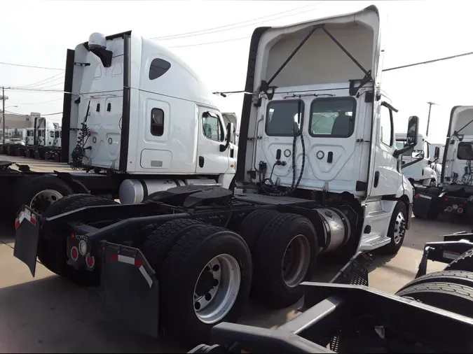 2019 FREIGHTLINER/MERCEDES NEW CASCADIA 116