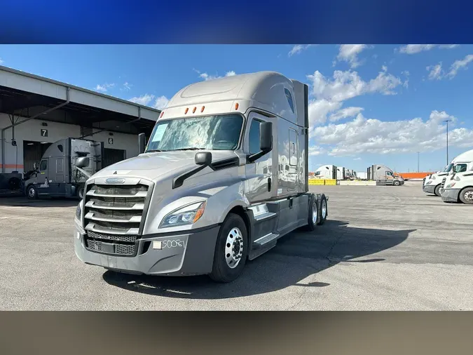 2020 Freightliner Cascadia