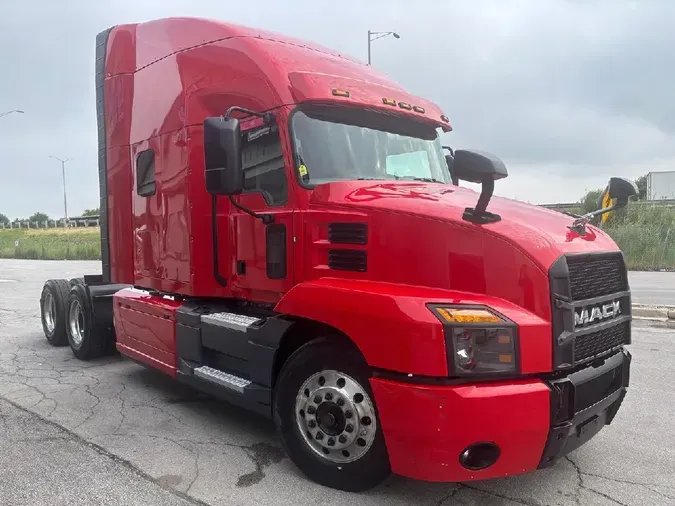 2020 MACK ANTHEM AN64T