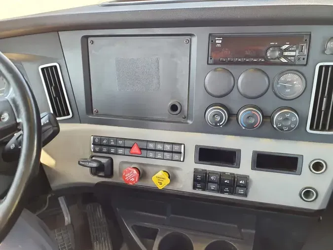 2019 FREIGHTLINER/MERCEDES NEW CASCADIA 126
