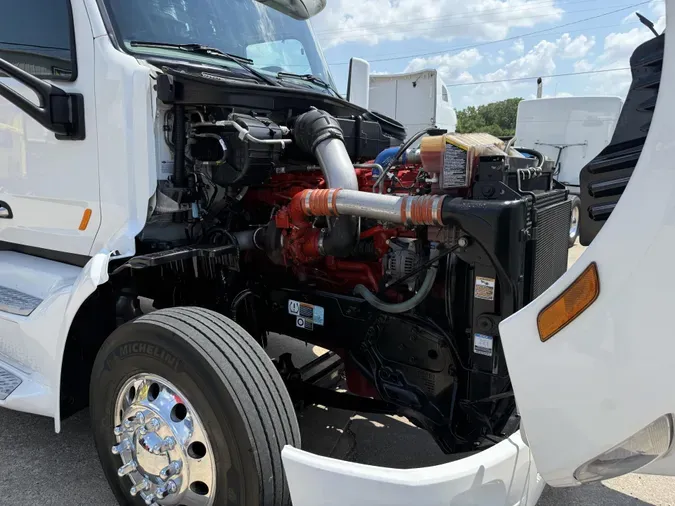 2022 Peterbilt 579