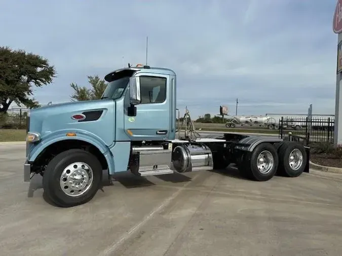 2022 Peterbilt 567