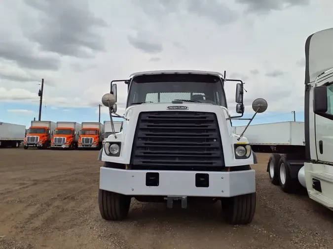 2015 FREIGHTLINER 108SD