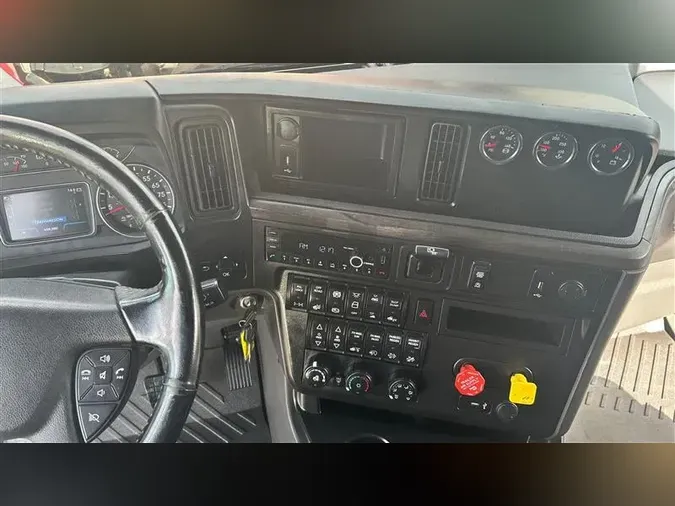 2023 INTERNATIONAL LT