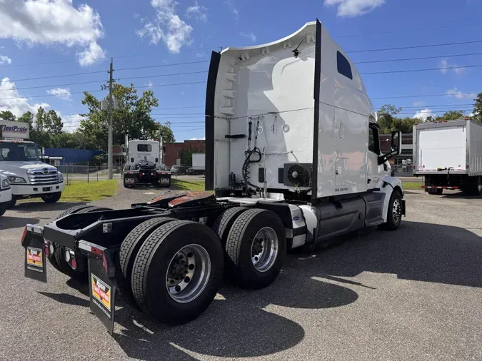 2020 Peterbilt 579