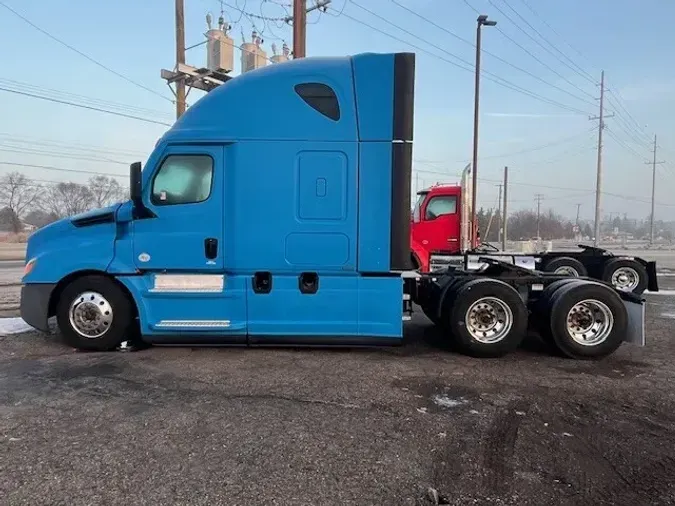 2022 Freightliner Cascadia
