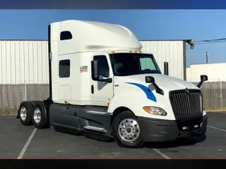 2021 INT LT625 6x4