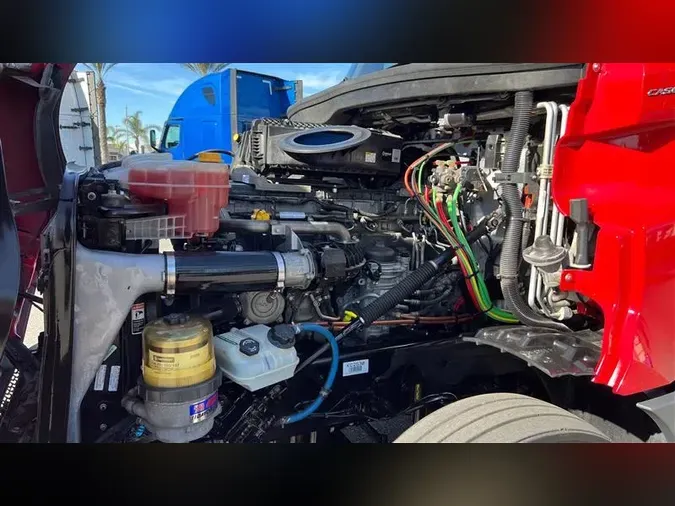 2019 FREIGHTLINER CASCADIA