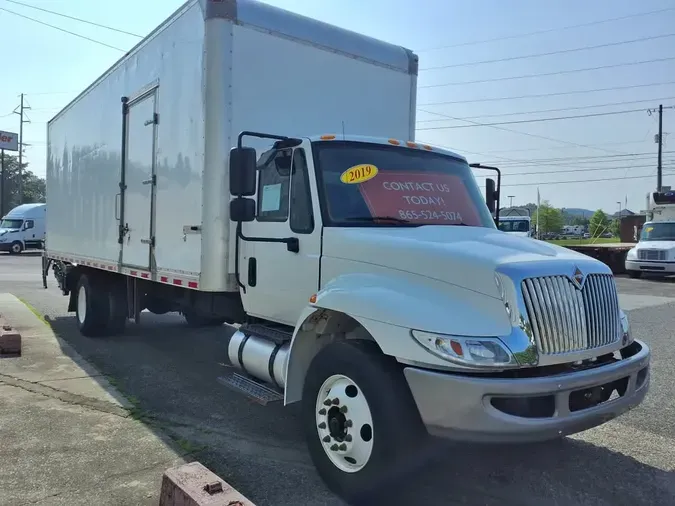 2019 NAVISTAR INTERNATIONAL 4300