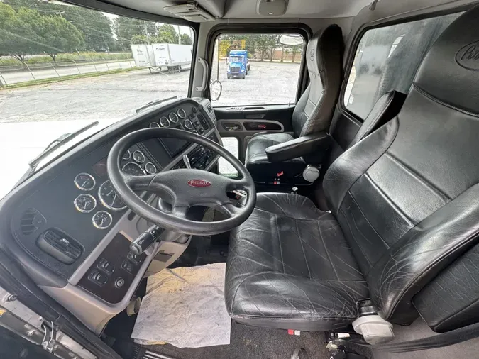 2020 Peterbilt 389
