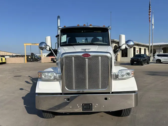2020 Peterbilt 567