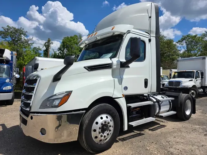 2019 FREIGHTLINER NEW CASCADIA 1261ef838a5de55698312e33faf0c64b96d