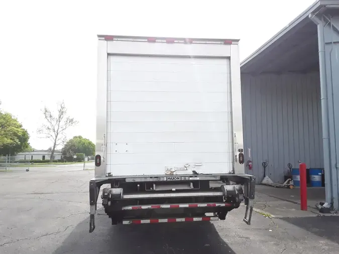 2020 FREIGHTLINER M2 106