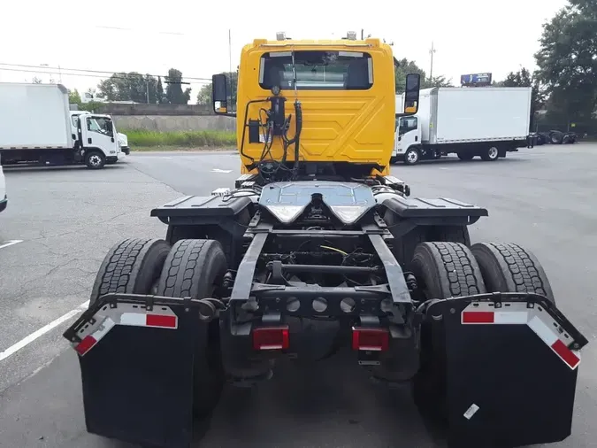 2020 NAVISTAR INTERNATIONAL LT625 DAYCAB T/A