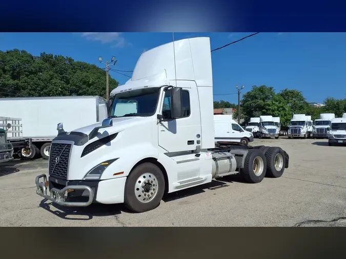 2020 VOLVO VNL64T-3001ef8e431c9b12219ceb0a75ec87d68cf