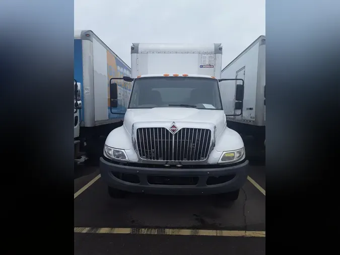 2019 NAVISTAR INTERNATIONAL 4300 LP