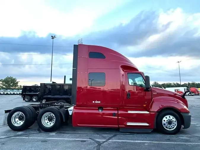 2022 International LT625