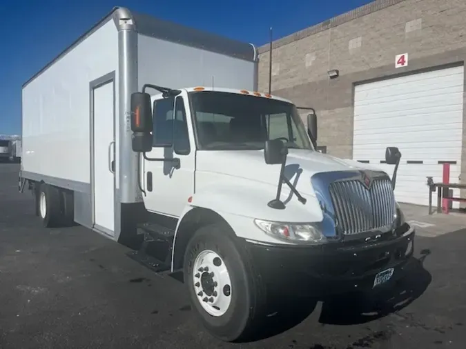 2019 NAVISTAR INTERNATIONAL 4300 SBA1efd2e3c05e8a20a4d8999d103eaad9b
