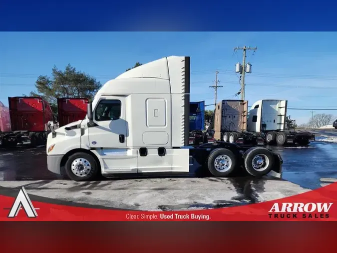 2021 FREIGHTLINER CASCADIA