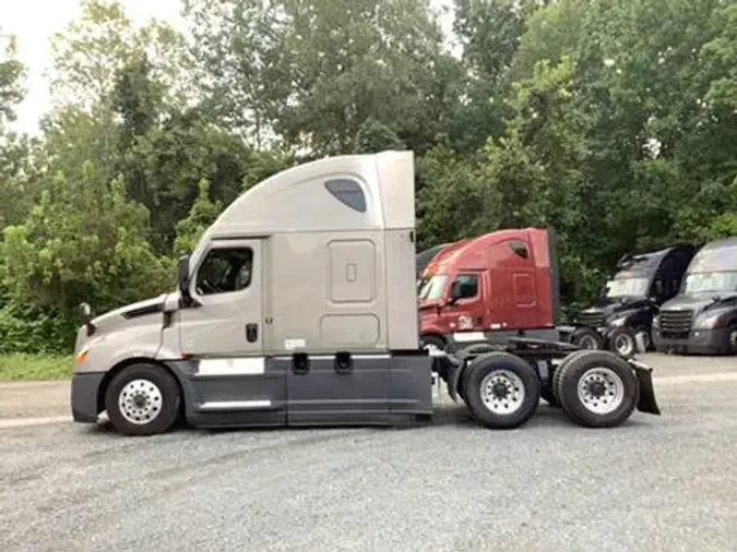 2023 Freightliner Cascadia