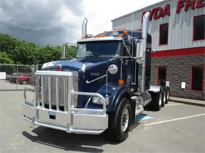 2019 Kenworth T800