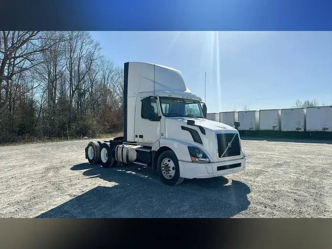 2015 Volvo VNL3001f0692882c4a88fe8c7eca4185ee7a39