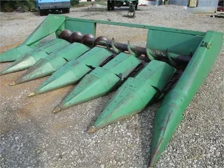 JOHN DEERE 643