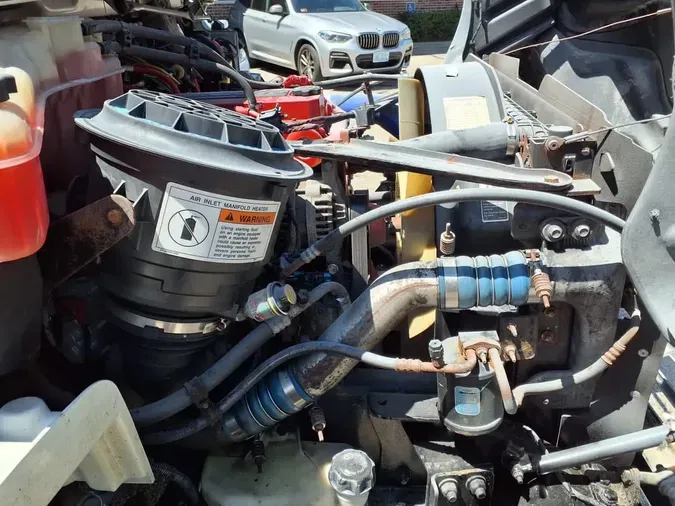 2019 FREIGHTLINER M2 106