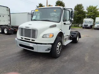 2016 FREIGHTLINER/MERCEDES M2 106