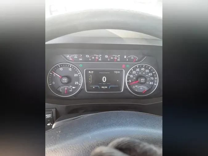 2019 NAVISTAR INTERNATIONAL LT625 DAYCAB T/A