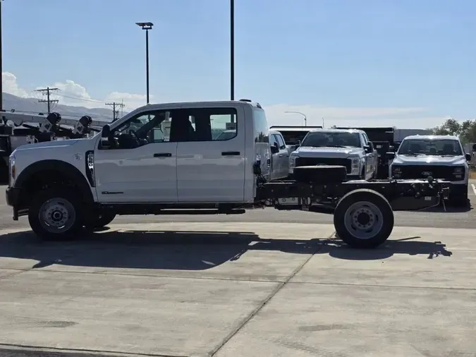 2024 Ford Super Duty F-550 DRW