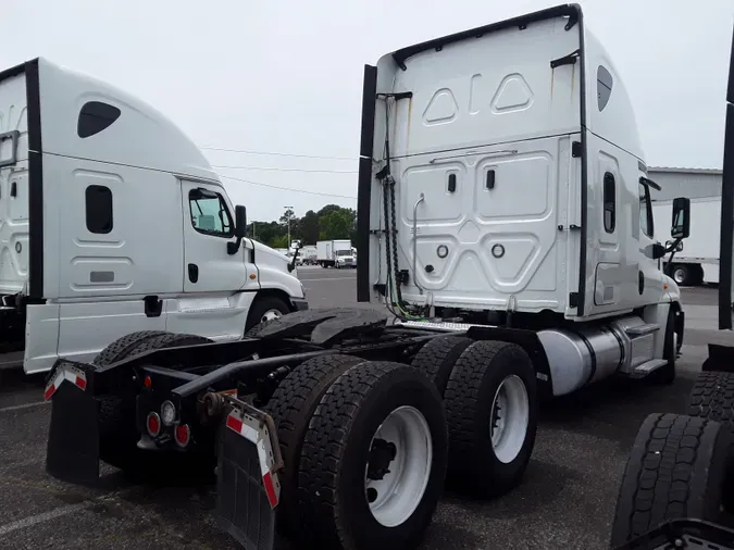 2019 FREIGHTLINER/MERCEDES CASCADIA 125