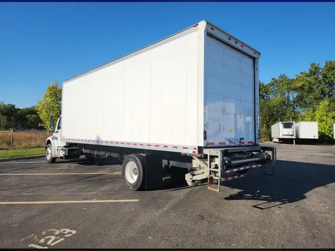 2018 FREIGHTLINER/MERCEDES M2 106
