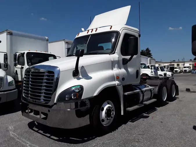 2018 FREIGHTLINER CASCADIA 1251f1197d819cff46340e966bb585f5afa