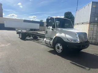 2019 NAVISTAR INTERNATIONAL 4300