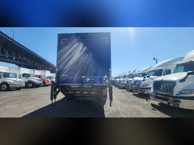 2019 FREIGHTLINER/MERCEDES M2 106