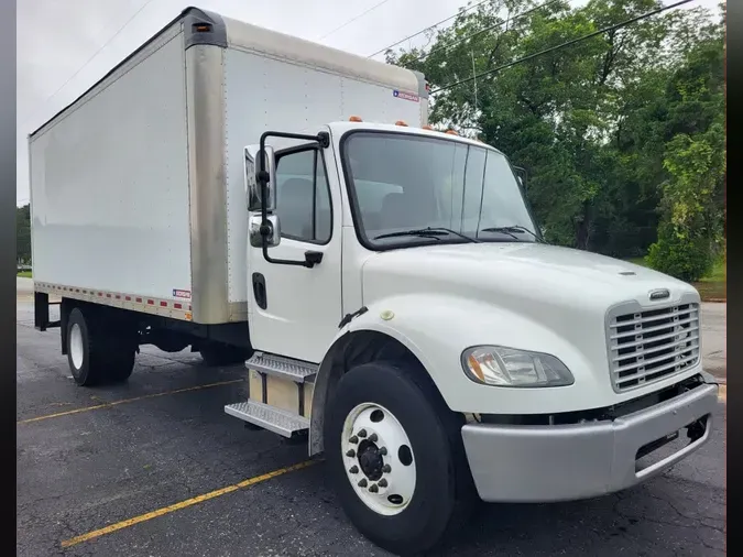 2018 FREIGHTLINER/MERCEDES M2 106