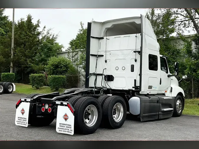 2022 INT LT625 6x4