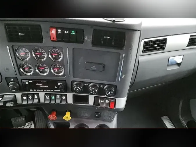 2022 KENWORTH T680