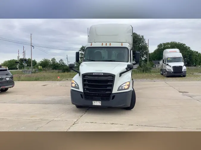 2020 Freightliner Cascadia 1261f239f669b711d4070b39c5f3722dfc8
