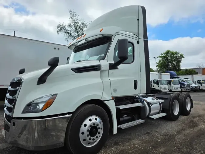 2019 FREIGHTLINER NEW CASCADIA PX126641f2558dbda81a2b9995d80b6c5e2da0a