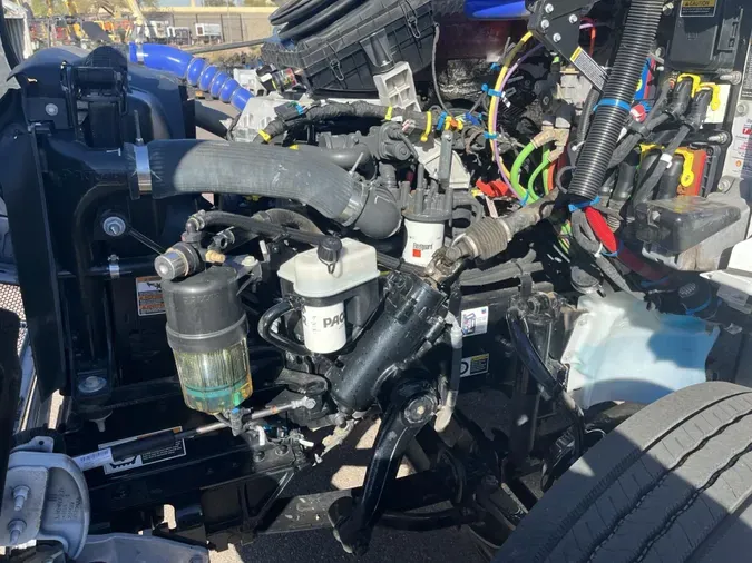 2024 Peterbilt 5361f26c88a3541ddf2b0ed21f4a38375d9