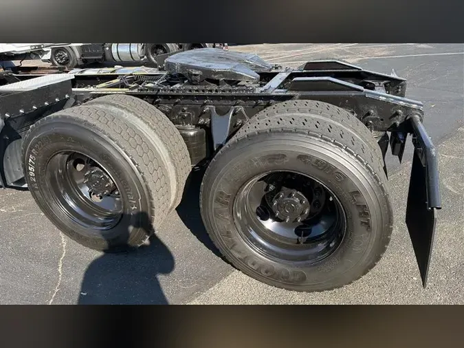 2020 INTERNATIONAL RH613