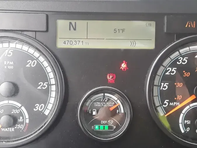 2018 FREIGHTLINER/MERCEDES CASCADIA 125