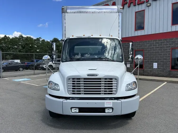 2019 Freightliner M2 106