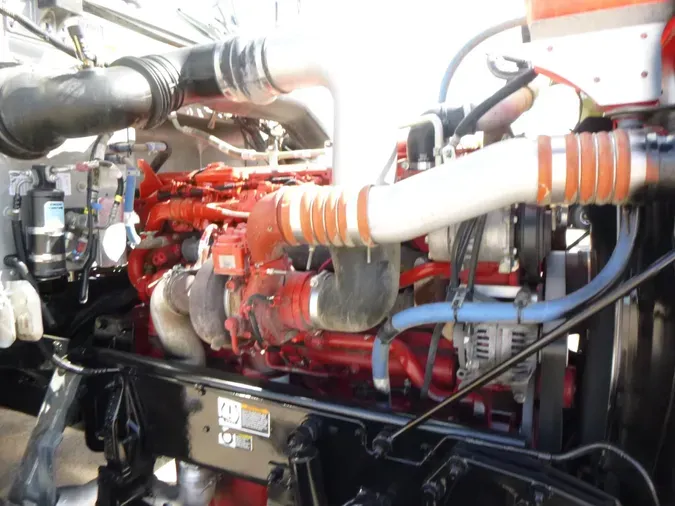 2020 Peterbilt 389