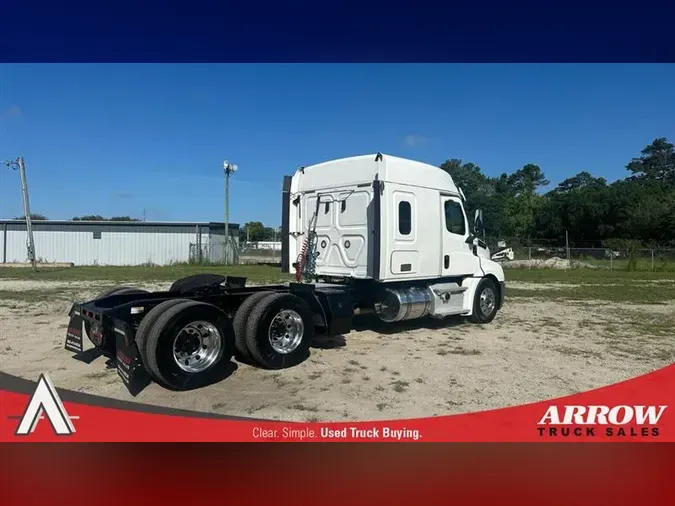 2019 FREIGHTLINER CA126