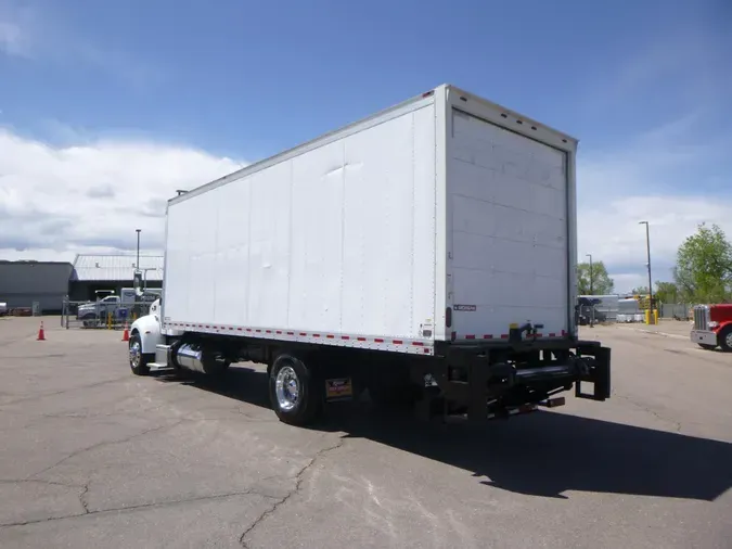 2019 Peterbilt 337